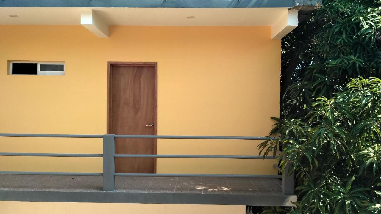 Guest house Paziflora -starlink- *