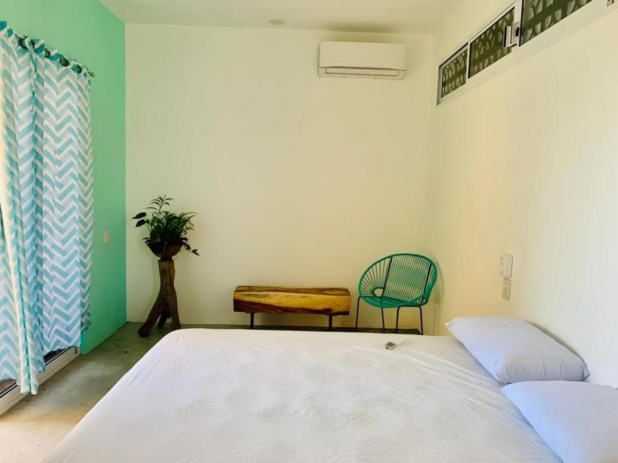 Paziflora -starlink- Guest house Puerto Escondido (Oaxaca)